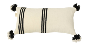 El Dokuması Yün Yastık – Siyah Tripla Linea Ponponlu